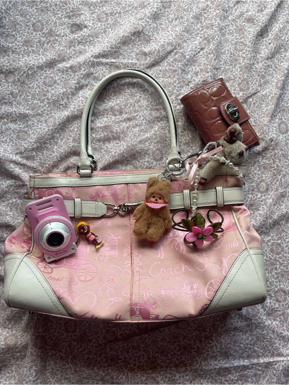 RARE Pink COACH Hamptons bag Horse and Carriage